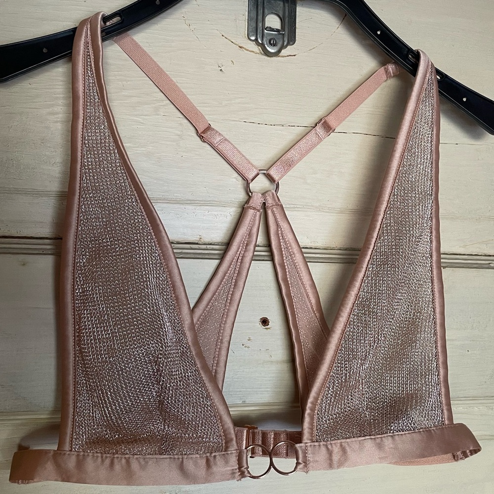 💖💛✨NWOT Victorias Secret Very Sexy Chainmail Plunge Bralette